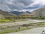     (Songtsen Gampo)   ,   (Tsetang), .