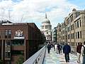 Millenium bridge, .