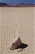  ,   (Racetrack Playa), . (380x580 100Kb)